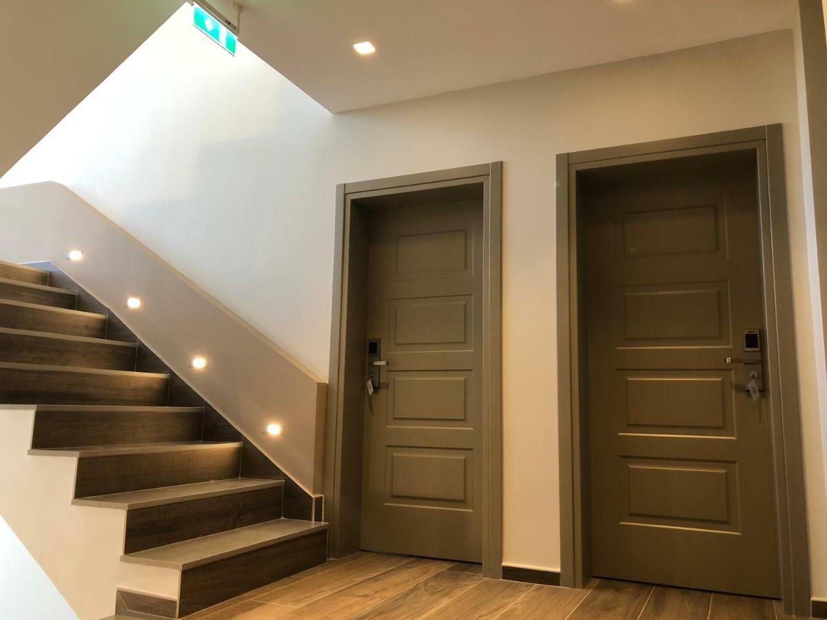 Vogue Boutique Hotel Влёра Экстерьер фото